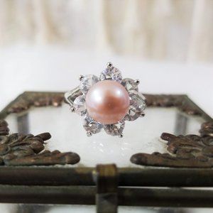 nwot 9mm Peach Saltwater Pearl Channel Silver Ring